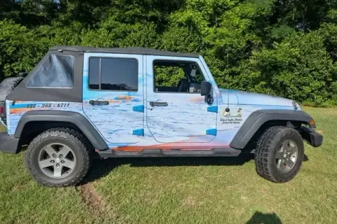 Jeep wrap - Waves of Sunshine Adventures